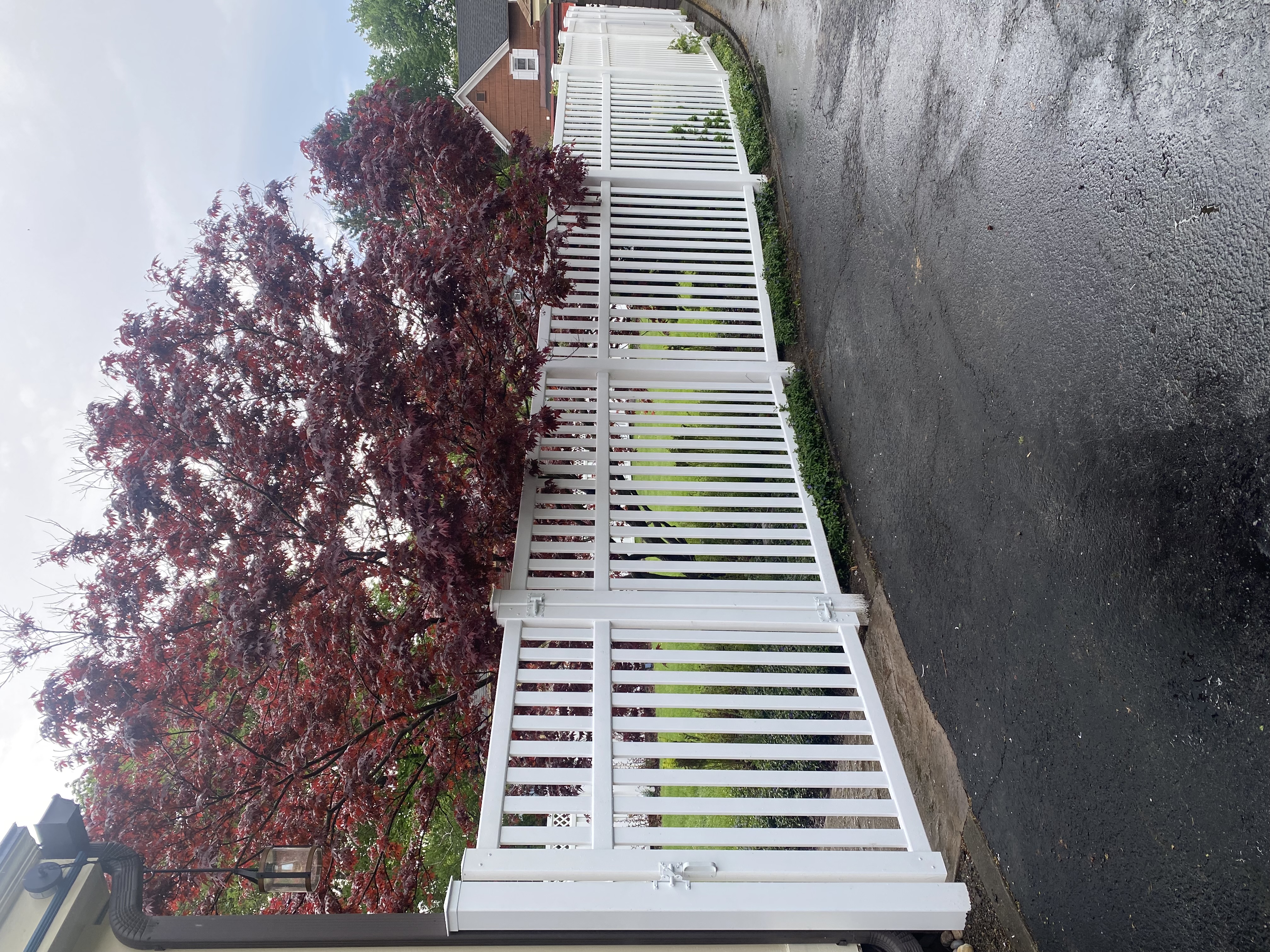 Vinyl Picket Fence 2